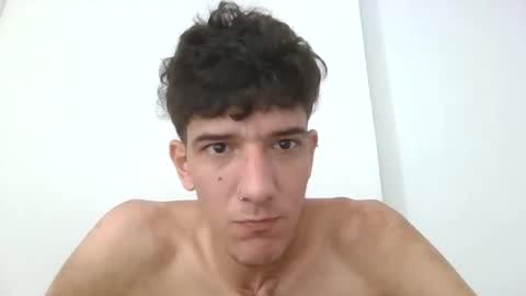 Snapshot of luccadisantos chatting on 13, 4, 2026 Lucca Di Santos online show from 13, 4, 2026