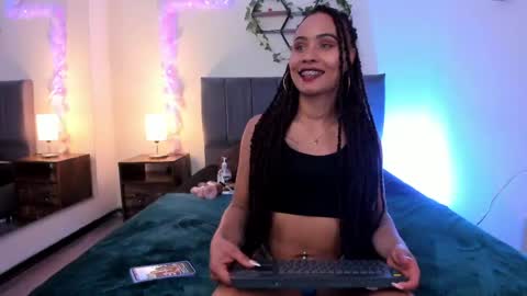 Snapshot of lucerop_ chatting on 28, 4, 2026 Lucero online show from 28, 4, 2026