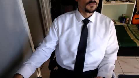 Luchi Luchano online show from 7, 1, 2026