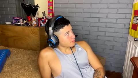 Snapshot of luchosaando chatting on 22, 12, 2024 Felipe online show from 22, 12, 2024