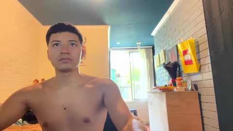 Snapshot of luchosaando chatting on 8, 1, 2025 Felipe online show from 8, 1, 2025