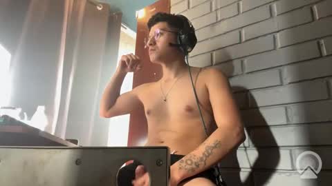 Snapshot of luchosaando chatting on 16, 9, 2025 Felipe online show from 16, 9, 2025