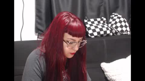 Lulu DCarton online show from 23, 2, 2026