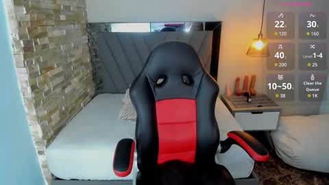 L u c i a  online show from 21, 3, 2026