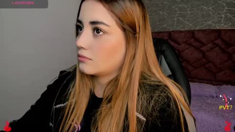 lucia star  online show from 13, 1, 2025