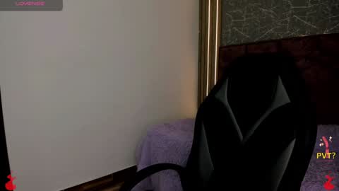 lucia star  online show from 15, 1, 2025