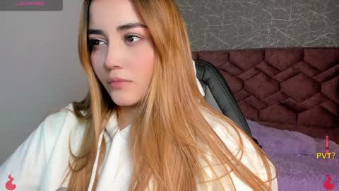 lucia star  online show from 28, 1, 2025