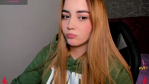 lucia star  online show from 30, 1, 2025