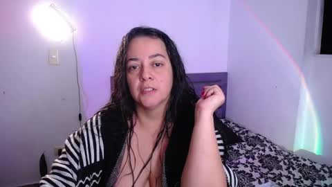 Snapshot of lucia_vonne chatting on 27, 4, 2026 Lucia Vonne online show from 27, 4, 2026