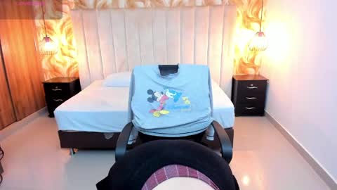 Snapshot of lucia_vonne chatting on 6, 5, 2026 Lucia Vonne online show from 6, 5, 2026