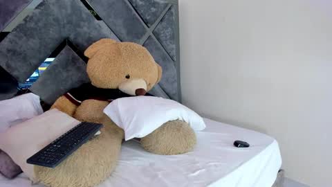 Lucia Gray online show from 24, 10, 2025