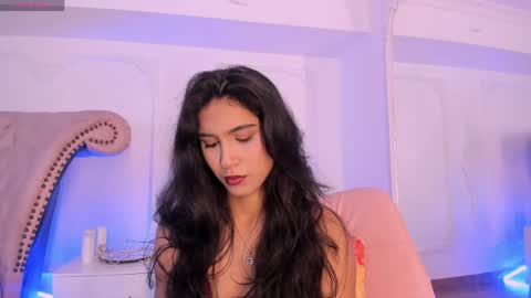 Snapshot of luciana_roa chatting on 15, 5, 2026 Luciana online show from 15, 5, 2026