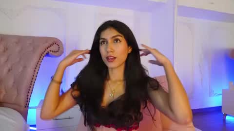 Snapshot of luciana_roa chatting on 28, 6, 2026 Luciana online show from 28, 6, 2026