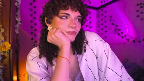 Snapshot of lucianromeo17 chatting on 1, 4, 2026 Lucy or Lucian 3 Come to my social Links3 online show from 1, 4, 2026