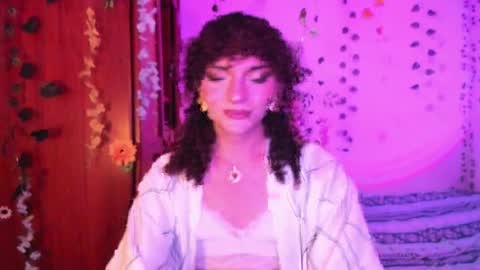 Snapshot of lucianromeo17 chatting on 8, 4, 2026 Lucy or Lucian 3 Come to my social Links3 online show from 8, 4, 2026