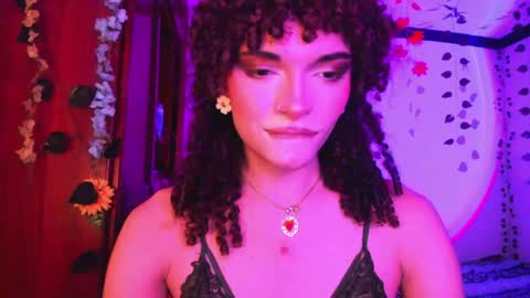 Snapshot of lucianromeo17 chatting on 13, 4, 2026 Lucy or Lucian 3 Come to my social Links3 online show from 13, 4, 2026