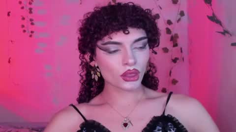 Snapshot of lucianromeo17 chatting on 4, 7, 2026 Lucy or Lucian 3 Come to my social Links3 online show from 4, 7, 2026