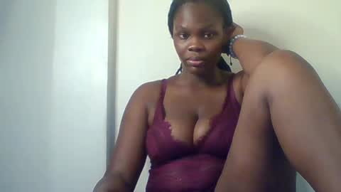 Snapshot of luciaresa chatting on 1, 7, 2026 luciaresa online show from 1, 7, 2026