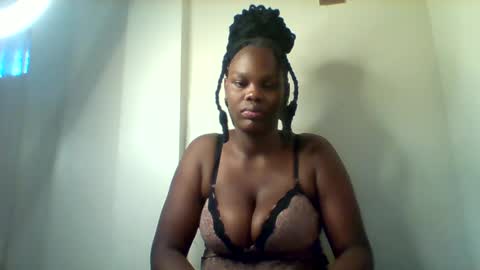 Snapshot of luciaresa chatting on 7, 7, 2026 luciaresa online show from 7, 7, 2026