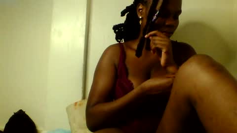 Snapshot of luciaresa chatting on 3, 8, 2026 luciaresa online show from 3, 8, 2026