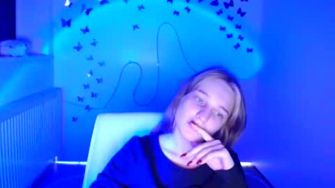 Lucie online show from 28, 11, 2025