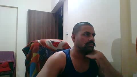 Snapshot of luciferdustin chatting on 5, 1, 2025 luciferdustin online show from 5, 1, 2025