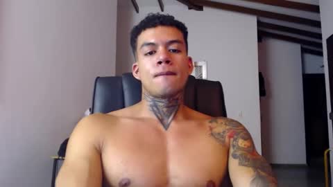 Snapshot of luciferstar01 chatting on 19, 5, 2026 luciferstar01 online show from 19, 5, 2026