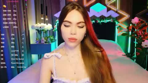 Snapshot of lucifiella chatting on 9, 9, 2025 MimiFors online show from 9, 9, 2025