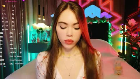 Snapshot of lucifiella chatting on 6, 10, 2025 MimiFors online show from 6, 10, 2025