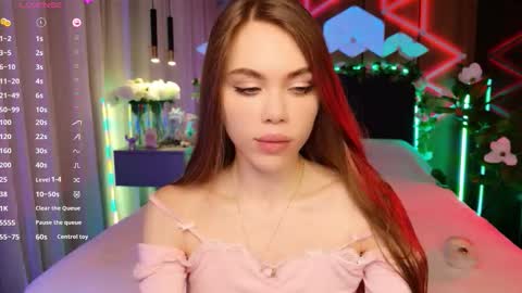 Snapshot of lucifiella chatting on 18, 10, 2025 MimiFors online show from 18, 10, 2025