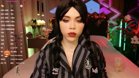 Snapshot of lucifiella chatting on 31, 10, 2025 MimiFors online show from 31, 10, 2025