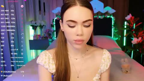 Snapshot of lucifiella chatting on 20, 11, 2025 MimiFors online show from 20, 11, 2025