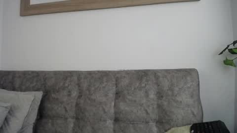 Snapshot of luciiana_lol chatting on 1, 5, 2026 luciiana online show from 1, 5, 2026
