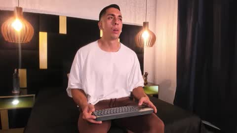 Snapshot of lucio__fox chatting on 12, 5, 2026 Lucio online show from 12, 5, 2026