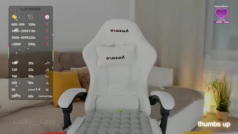 Snapshot of lucky__lady_ chatting on 2, 2, 2026 lucky__lady_ online show from 2, 2, 2026