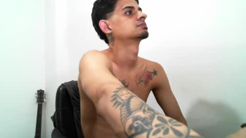 Snapshot of lucky_badboy chatting on 17, 12, 2024 Lucky online show from 17, 12, 2024