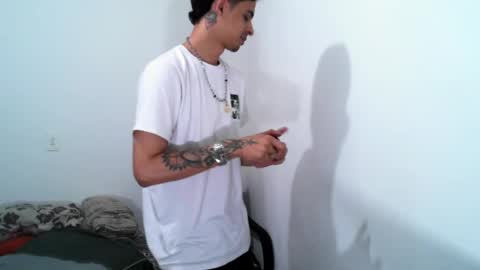 Snapshot of lucky_badboy chatting on 19, 2, 2025 Lucky online show from 19, 2, 2025