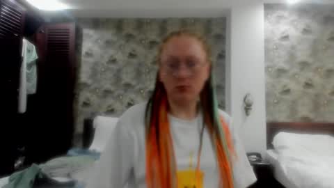 Snapshot of lucky_licky20 chatting on 23, 11, 2025 lucky_licky20 online show from 23, 11, 2025