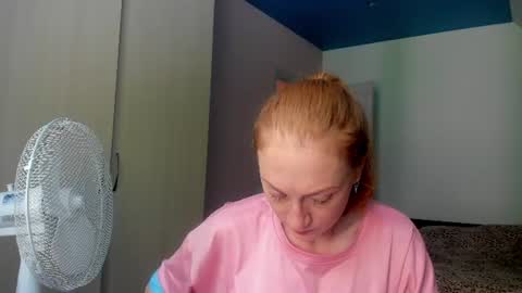 Snapshot of lucky_licky20 chatting on 12, 7, 2026 lucky_licky20 online show from 12, 7, 2026