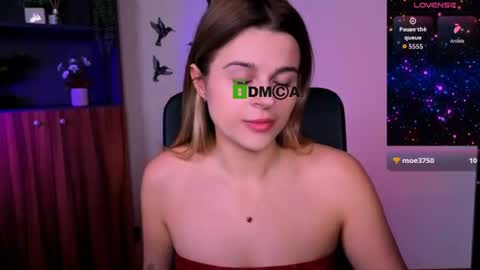 Snapshot of luckybabymeow chatting on 15, 7, 2026 Mila Sweetheart online show from 15, 7, 2026
