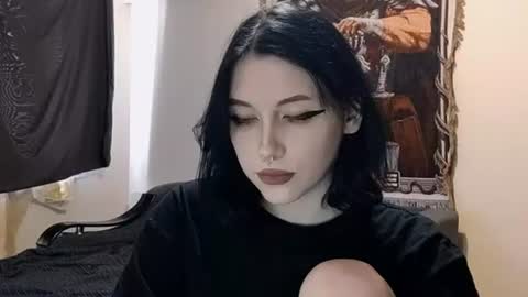 Snapshot of luckybastrad0677 chatting on 8, 6, 2026 luckybastrad0677 online show from 8, 6, 2026