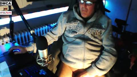        call me  Stefan online show from 24, 12, 2024