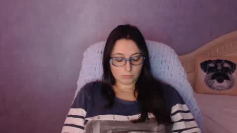 Snapshot of luckylinda23 chatting on 19, 1, 2026 luckylinda23 online show from 19, 1, 2026