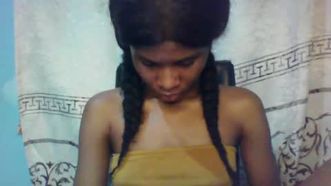 Snapshot of luckymadequeen chatting on 26, 1, 2025 Gloria online show from 26, 1, 2025