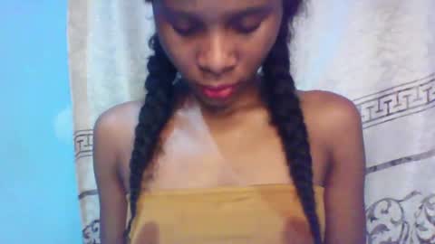 Snapshot of luckymadequeen chatting on 30, 1, 2025 Gloria online show from 30, 1, 2025