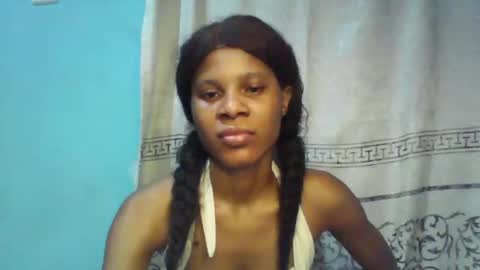 Snapshot of luckymadequeen chatting on 14, 2, 2025 Gloria online show from 14, 2, 2025