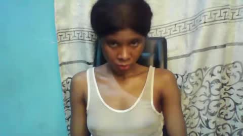 Snapshot of luckymadequeen chatting on 23, 2, 2025 Gloria online show from 23, 2, 2025