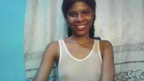 Snapshot of luckymadequeen chatting on 7, 3, 2025 Gloria online show from 7, 3, 2025