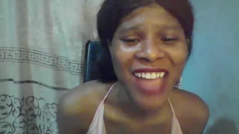 Snapshot of luckymadequeen chatting on 26, 9, 2025 Gloria online show from 26, 9, 2025