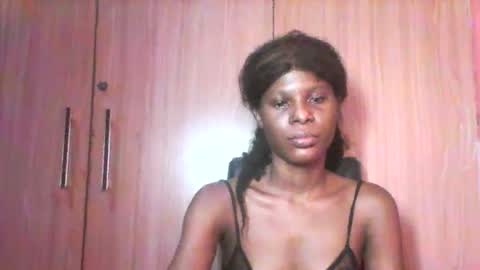 Snapshot of luckymadequeen chatting on 13, 7, 2026 Gloria online show from 13, 7, 2026